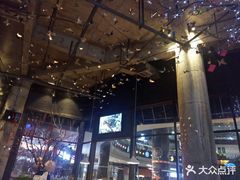 -菲乐蝶莊(银泰城西店)