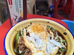-张记奔吃小面