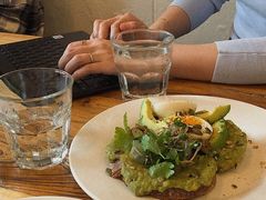 牛油果吐司-Egg•Allday Brunch(襄阳北路店)