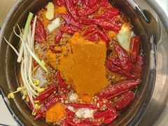 -扎起市井老火锅(乐山总店)