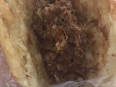 -老西关黄老太牛肉烧饼