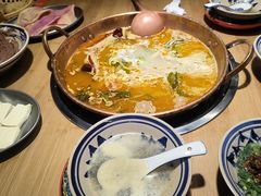 -洱火云南酸菜牛肉火锅(石景山当代商城店)