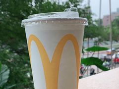 -麦当劳(展览路店)