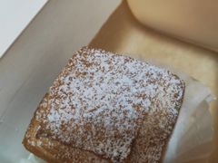 小金砖-LAVAZZA 拉瓦萨咖啡(北外滩来福士店)