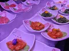 -领鲜活海鲜榴莲自助火锅(东门店)