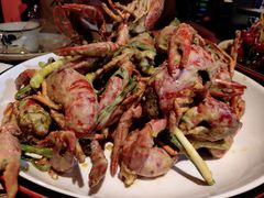 -虾弄弄海派小龙虾·牛羊蝎子火锅