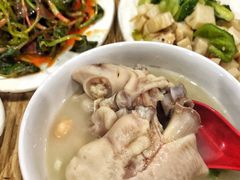 -雷祖芳老妈蹄花店