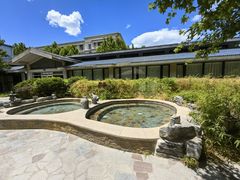 -中家鑫园温泉酒店鑫悦汤泉