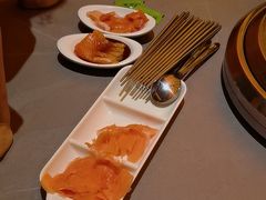 -黑金·寻焰自助百汇·烤肉·火锅(中街店)
