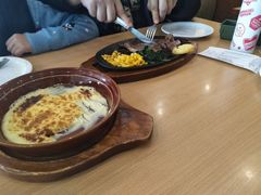 -萨莉亚意式餐厅(东川路店)