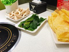 黄金炸豆皮-古乐牛香·鲜牛肉牛杂火锅(吴江三里桥运东商业广场店)