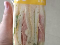 -全家便利店(兴源北路店)