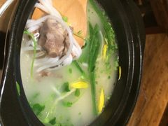 过桥米线-云海肴·汽锅鸡·云南菜(领展购物广场·中关村店)