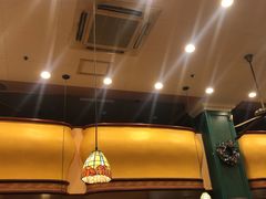 -玛格萝妮比萨屋(四平店)