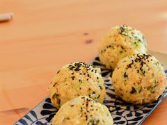 金枪鱼手抓饭饭团-小岛餐厅
