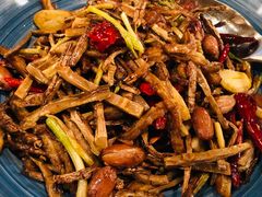 竹笋炒肥肠-华豫川酒家(大卫城店)