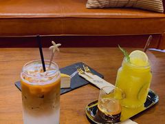 -ZING COFFEE 镜咖啡