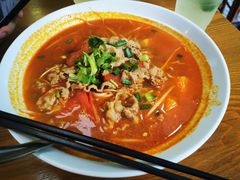越式酸汤肥牛粉-探越越南牛肉粉(江南西分店)
