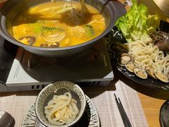 -旺角里·榴莲鸡煲(兴华商场分店)