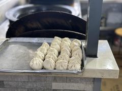 -黄阿姨锅贴大王(万航渡路店)