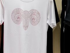 -广州白马服装市场