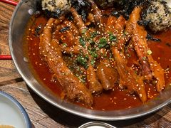 -明洞阿姨·韩式酱蟹烤肉·创意料理(三元桥店)