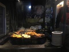 -炙热童年·老北京炙子烤肉(南锣鼓巷店)
