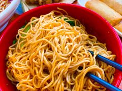 -爆炸头阿姨小四川正宗川味小吃(无任何分店)