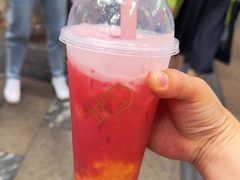 -喜茶(上海淮海中路渔阳里店)