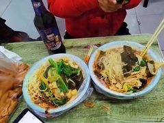 -老字号正宗四川麻辣烫(重庆路店)