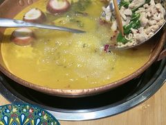 -洱火云南酸菜牛肉火锅(石景山当代商城店)