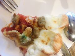 -必胜客(新中纬店)