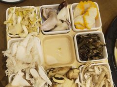 -菌乡缘·野生菌蒸汽鱼火锅(江边夜市店)
