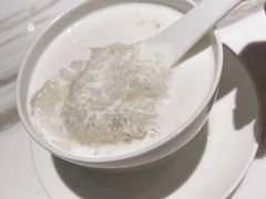 燕窝-香樟花园新粤料理(无锡万象城店)