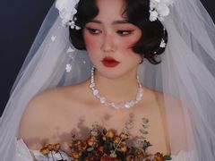 -金夫人化妆摄影职业培训学校