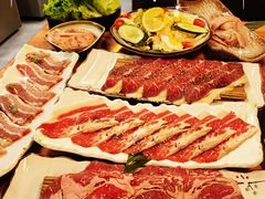 -炼瓦家日式烧肉·寿喜烧(融创精彩天地店)
