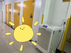-安东易迷你仓自助寄存仓库(淞虹路店)