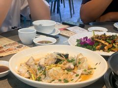 -郑猛记石岐鸽主题餐厅(长江店)