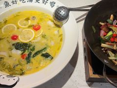 -江渔儿酸菜鱼(映月湖环宇城店)