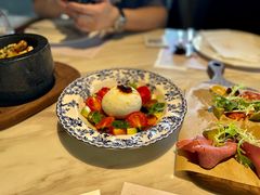 -九月里.自由花园餐厅