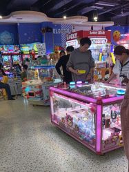 -Lucky Star幸运星&一同潮玩(友阿国际广场店)