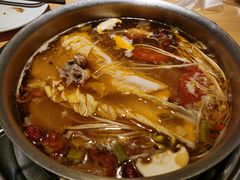 酸萝卜鸭架汤-守柴炉烤鸭(科华中路王府井店)