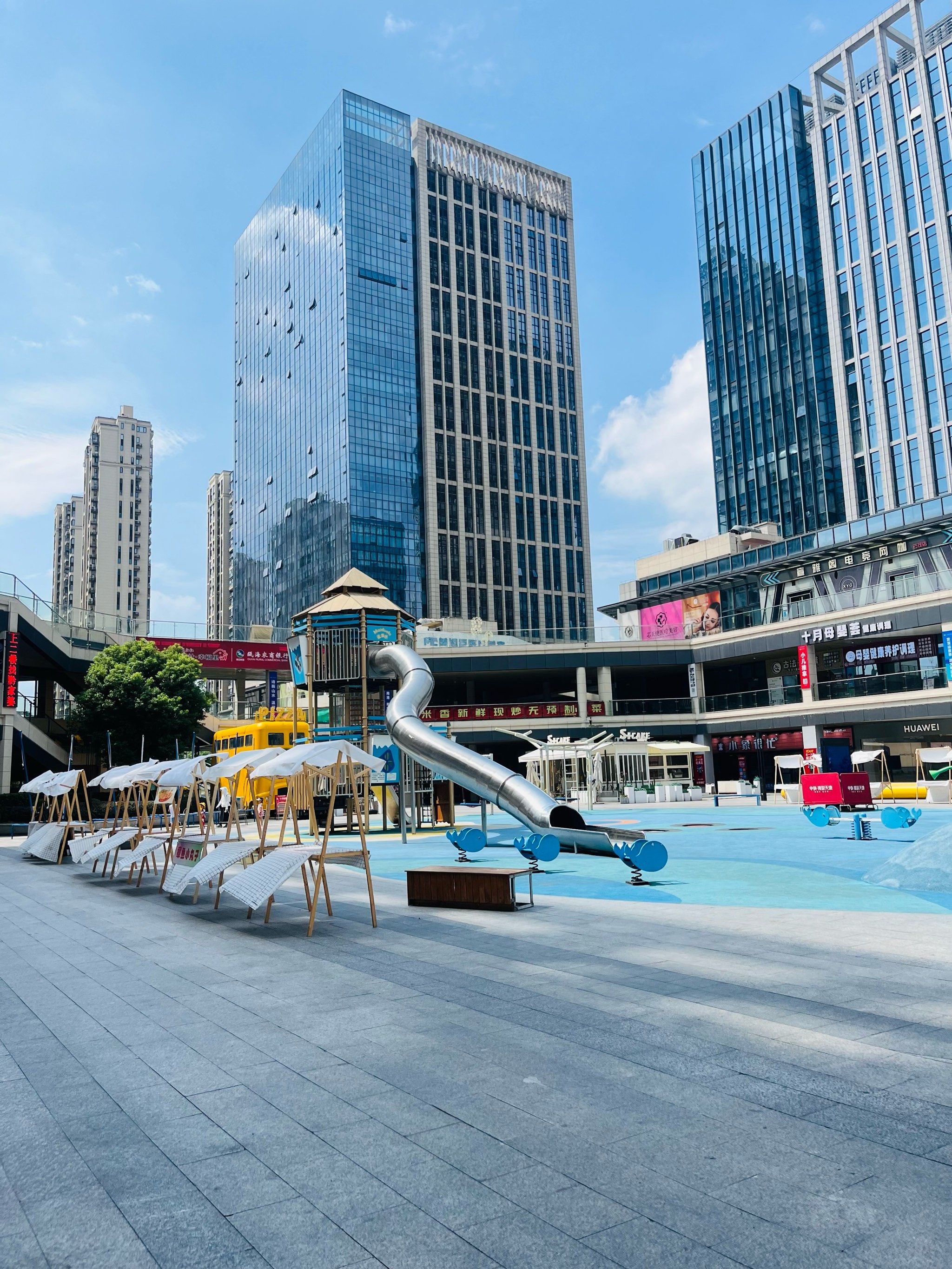 这个商场怎么回事