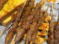 -卞二小串·鹤岗烧烤·坑烤(永定路店)