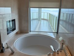 -舟山希尔顿酒店