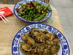 -江城燕子大排档(江汉路步行街店)