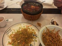 -小菜园新徽菜(镇江丹阳吾悦店)