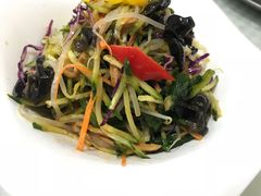 都市东北大拌菜-老边饺子馆(东单店)