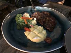 肉眼牛排-SISTERS BAR RESTAURANT川意酒馆(嘉善老市H楼店)