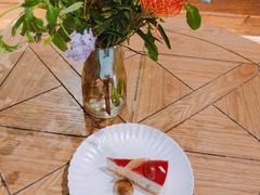 -春树下·树屋花房西餐厅(罍街AS1980店)